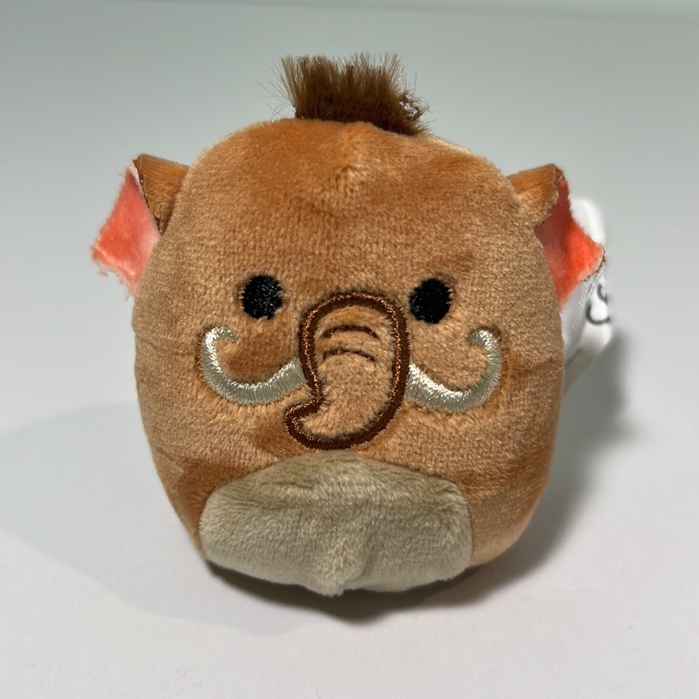 Squishmallows Chienda the Mammoth Micromallow